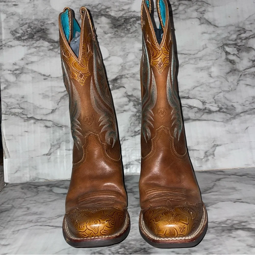 Ariat Turquoise and Tan Leather Western Boots - Picture 3 of 14